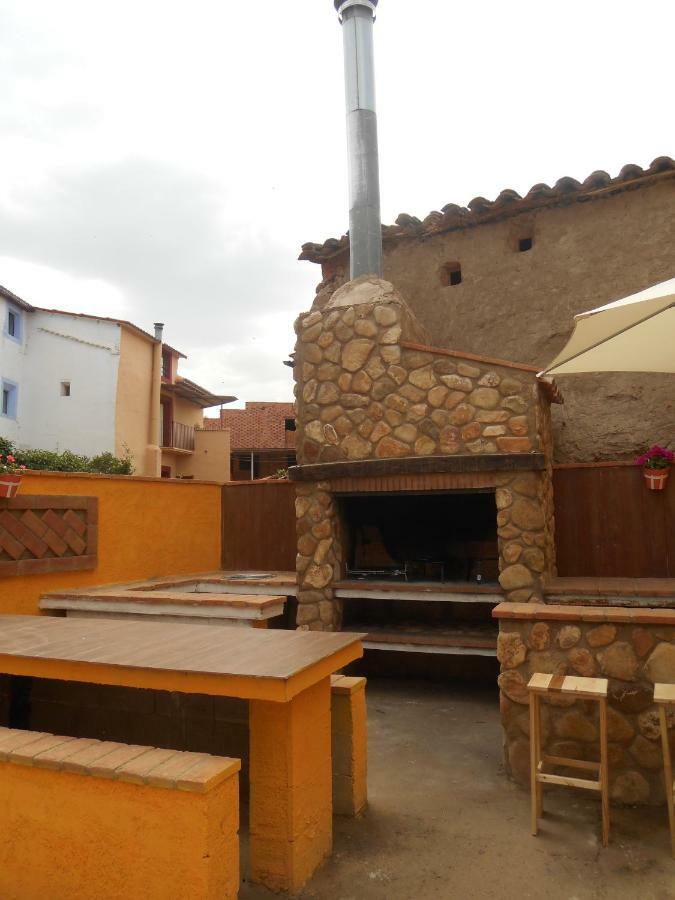 Casa Isabel Βίλα Olvés Εξωτερικό φωτογραφία
